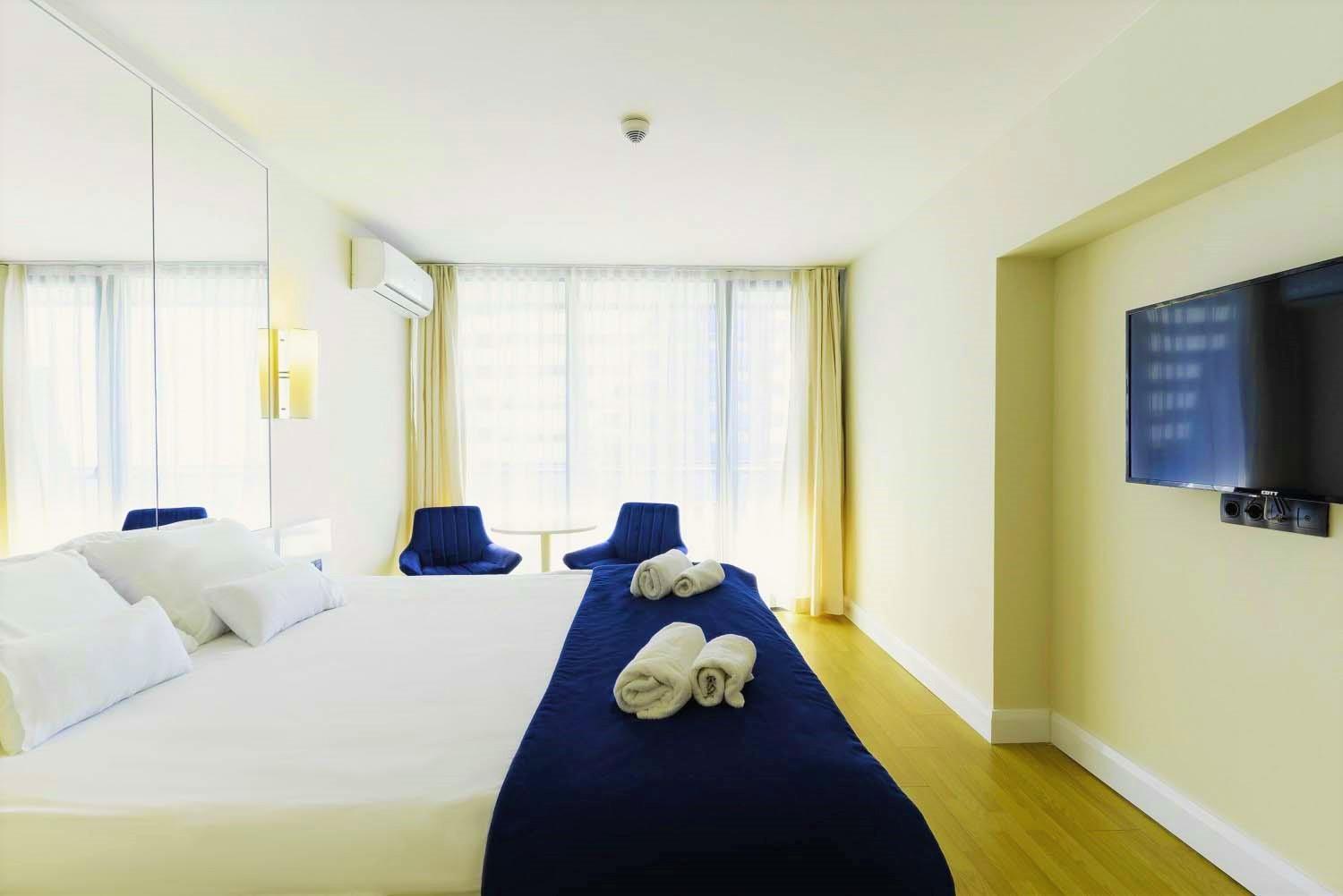 באטומי Orbi Twin Towers Aparthotel With Sea View מראה חיצוני תמונה