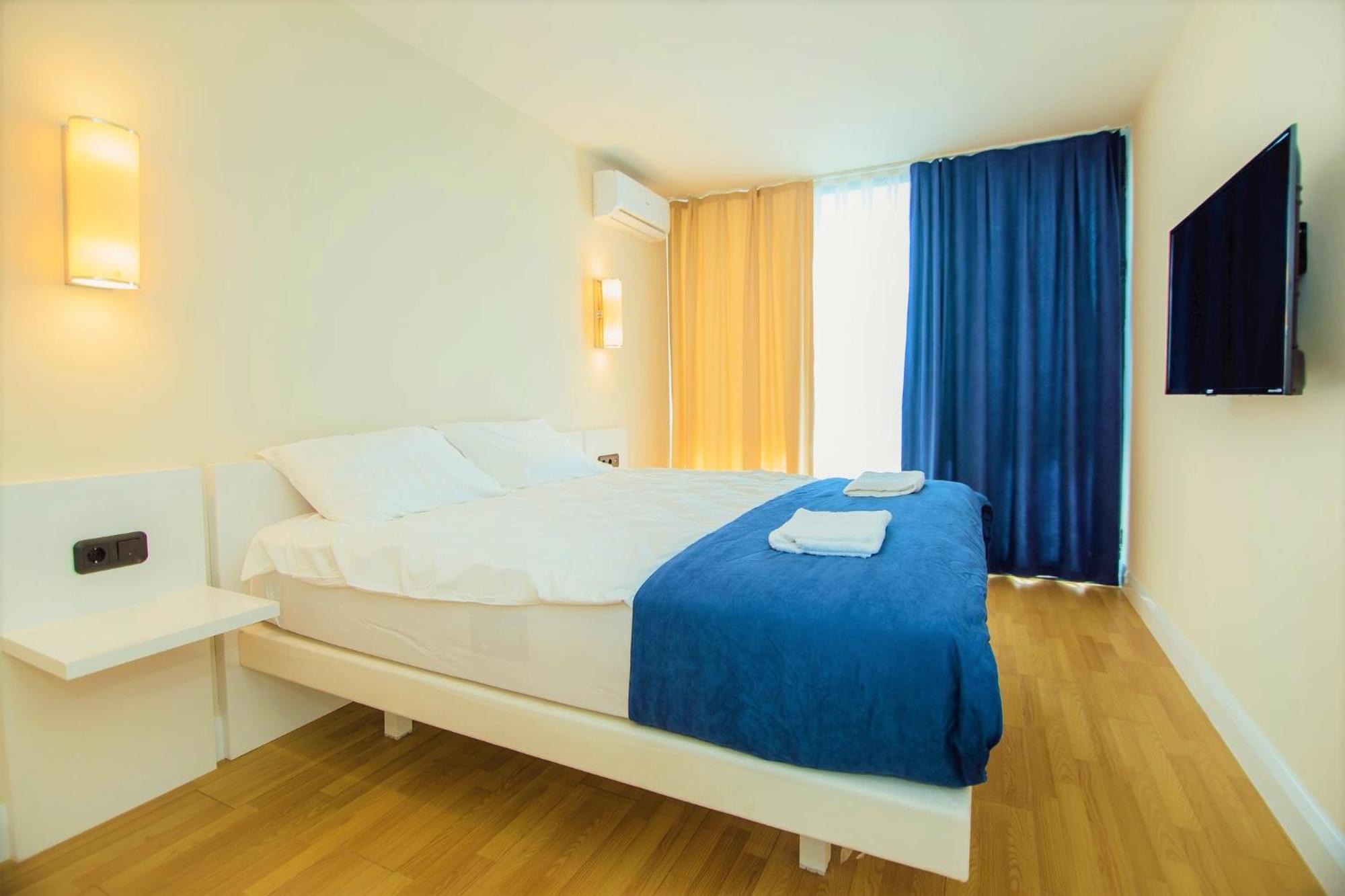 באטומי Orbi Twin Towers Aparthotel With Sea View מראה חיצוני תמונה