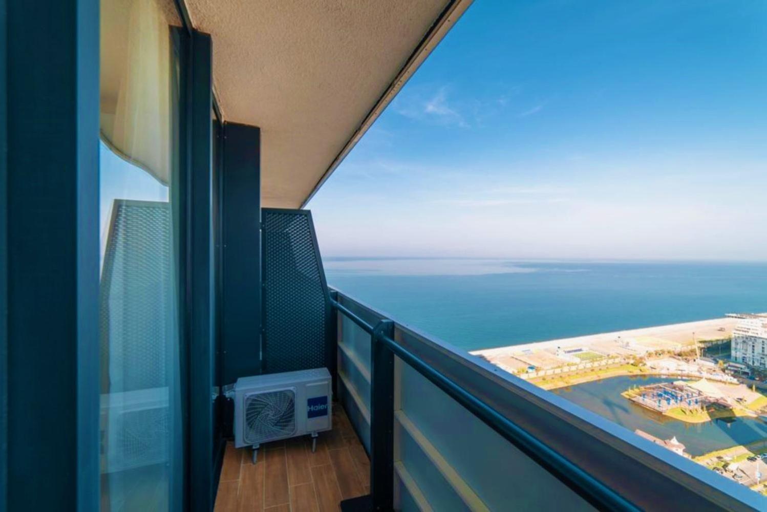 באטומי Orbi Twin Towers Aparthotel With Sea View מראה חיצוני תמונה